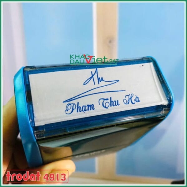 khắc dấu chữ ký và tên
